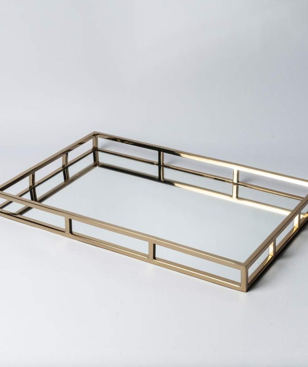 Bandeja-Dourada-com-Fundo-de-Espelho-G-cod-159389-56cm-x-36cm-x-5cm-2.jpg