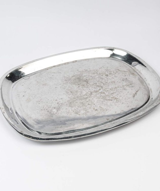Bandeja Oval de Aluminio Grande cod 005376 60cm x48cm x4cm