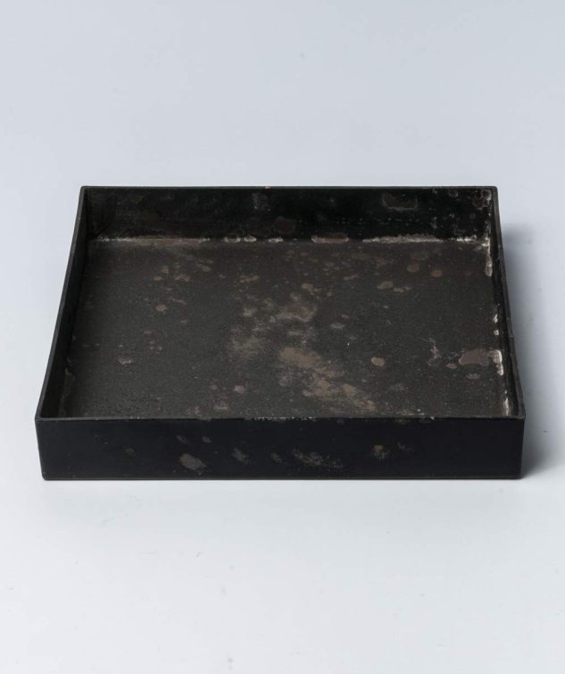 Bandeja Quadrada Melamina Preta Ferrugem P cod 007715 20cm x 20cm x 4cm