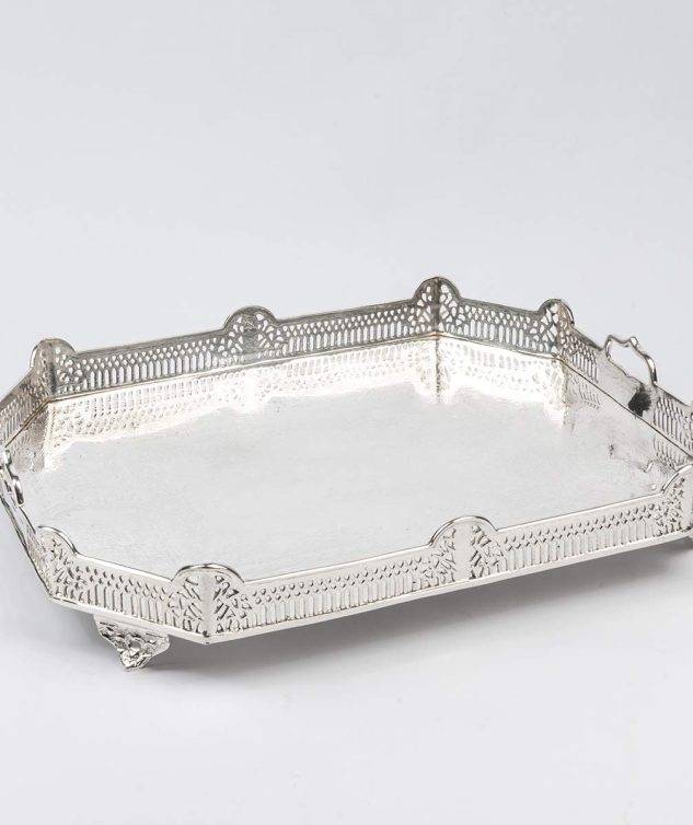 Bandeja-Retangular-Oitavada-Gradeada-com-Alca-Pe-e-Fundo-Trabalhado-cod-005583-57cm-x46cm-x-8cm-2.jpg