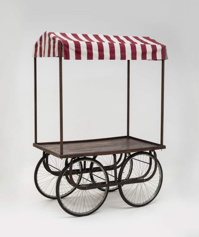 Cobertura-Listrada-Vermelha-para-Mesa-Bicicleta-150-X-090-cod-006192-2.jpg