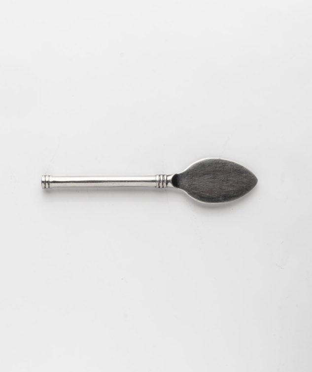 Faca-Para-Queijo-Pasta-Cabo-Cilindro-cod-008842-2.jpg