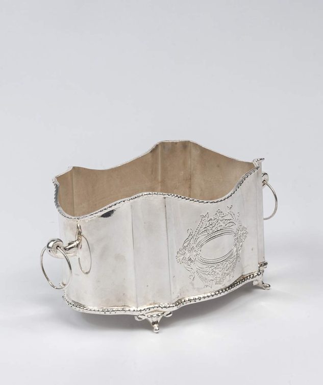 Floreira-Oval-Imperio-cod-005324-22cmx-15cm-x-12cm-2.jpg