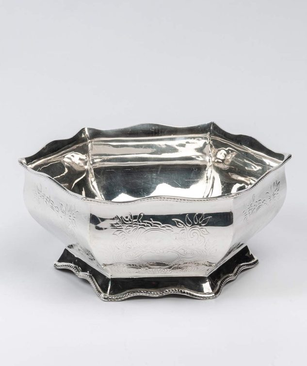 Floreira-Sextavada-cod-005330-23cm-x-23cm-x-11cm-2.jpg