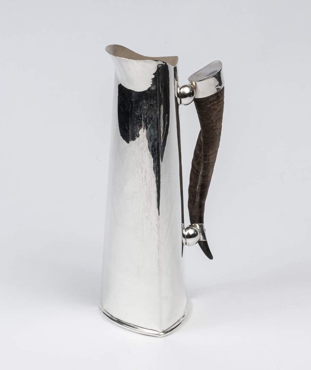 Jarra-com-Alca-de-Chifre-cod-005525-8cm-diametro-32cm-altura-2.jpg