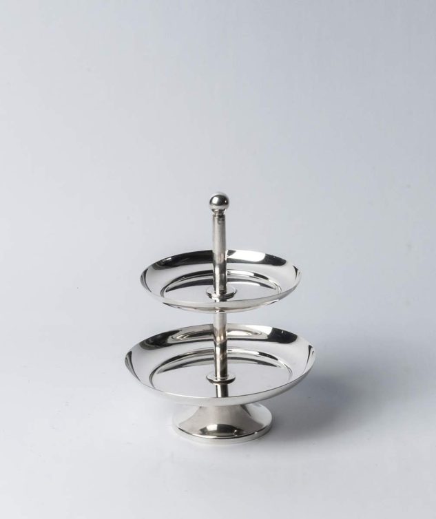 Mini-Tripe-02-Andares-Topo-de-Bolinha-P-cod-005113-prato-base-15cm-x-altura-20cm-2.jpg