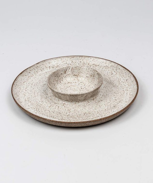 Prato Chip`n Dip Cerâmica Tete Tabaco c Fundo Esmalte Branco cod 159620 25cm