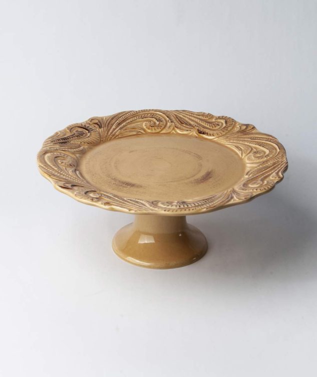 Prato de Bolo com Pé Ravelo Mostarda cod 007907 33cm x13,5cm
