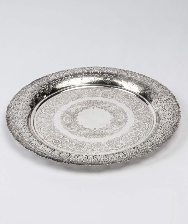 Prato de Prata com Borda e Fundo Trabalhado cod 008088 34cm x 2cm