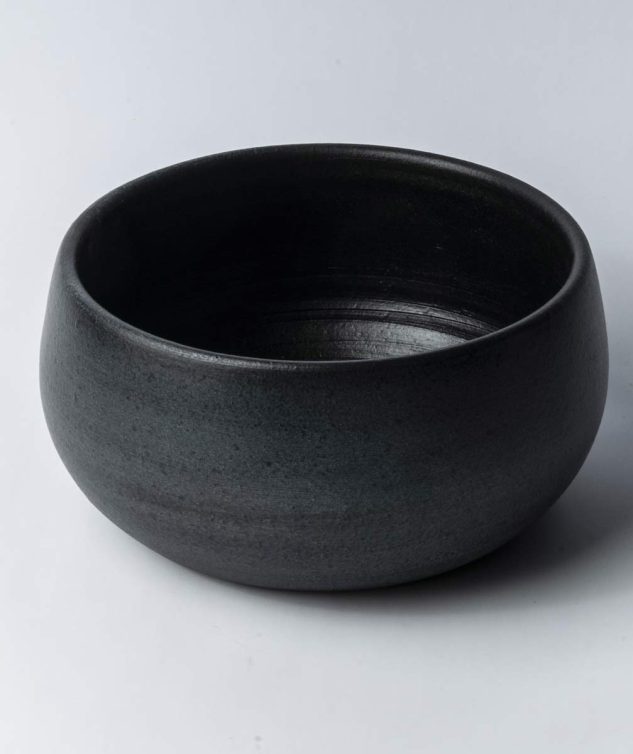 Saladeira Preta de Cerâmica Tipo Studio Neves cod 158975 28cm x 13cm