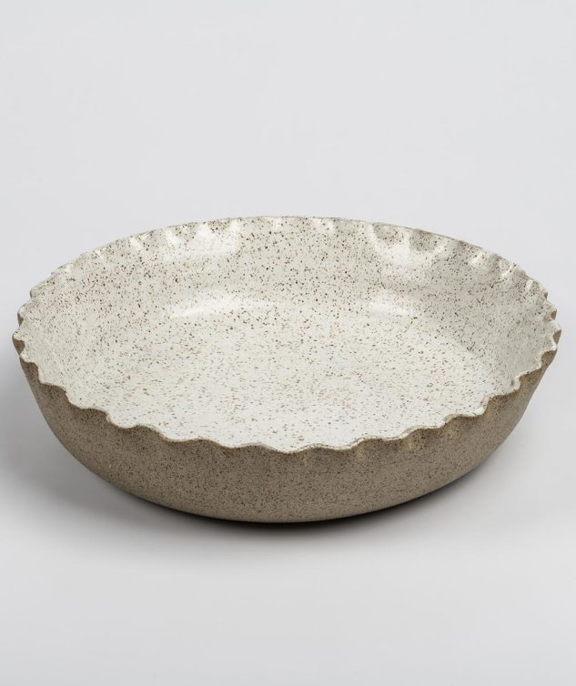 Saladeira de Cerâmica Tete Tabaco c Fundo Esmaltado Branco e Borda Ondulada cod 007719 32cm x7cm