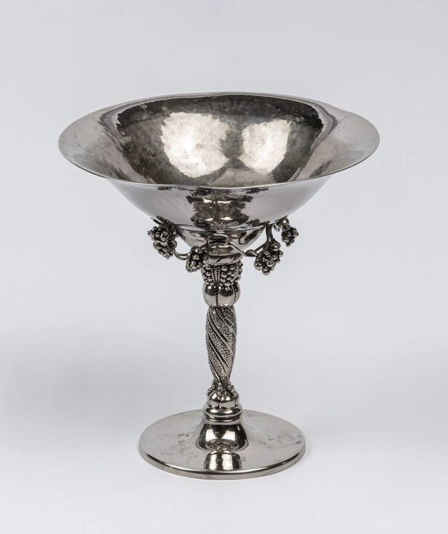 Taça de Prata de Uvinhas cod 004146 18cm x19cm