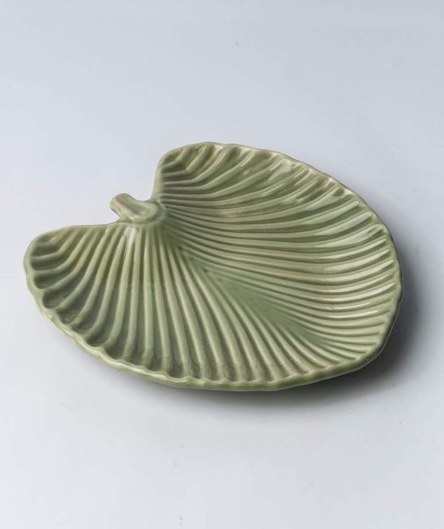 Travessa Leaves Verde G cod 000103 33cm x32cm x3cm