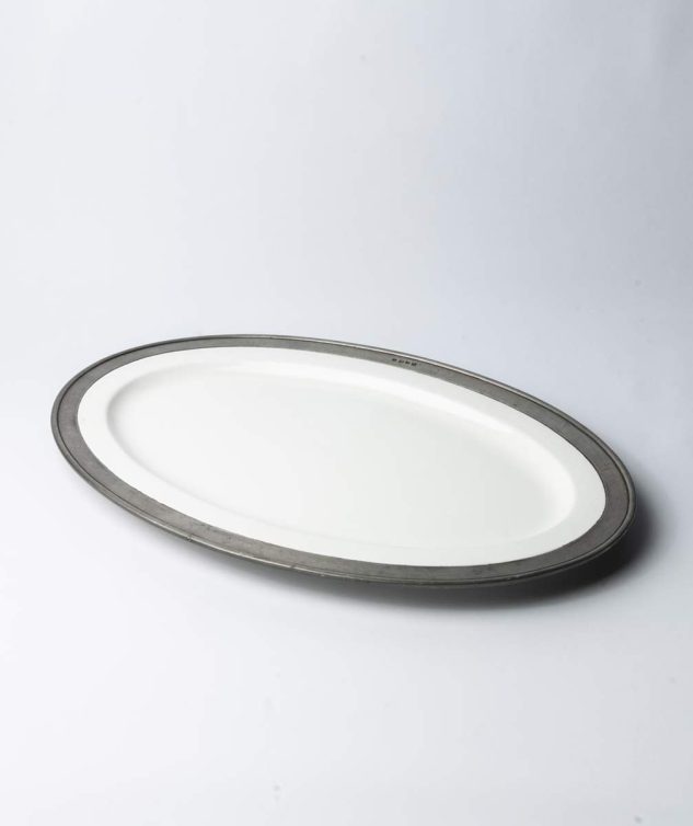 Travessa Oval de Porcelana Branca com Borda de Estanho G cod 005630 57cm x 37,5cm x 3cm
