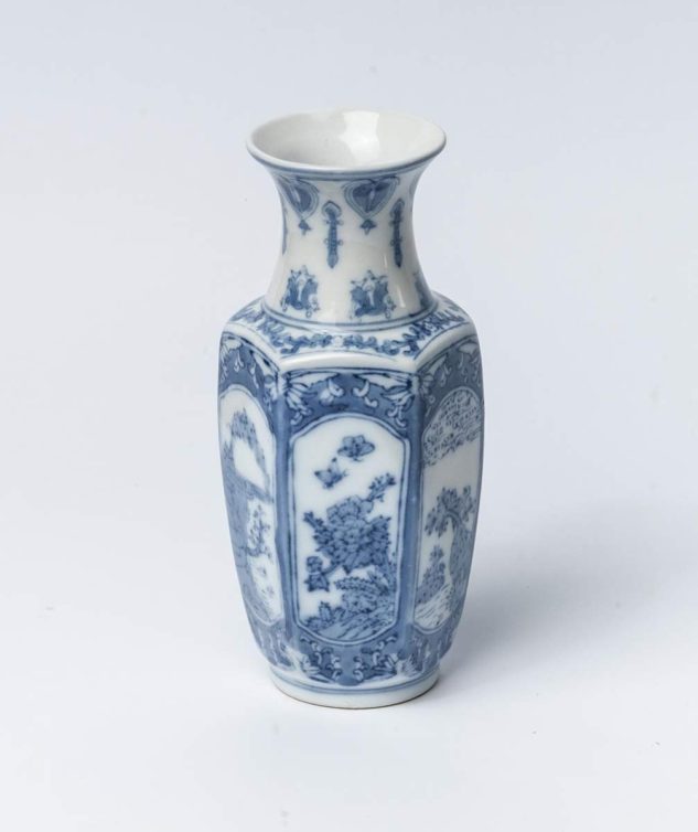 Vasinho-de-Porcelana-Chinesa-Azul-cod-158724-2.jpg