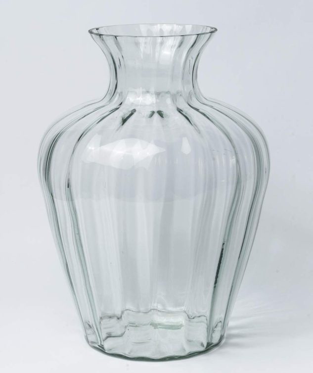 Vaso-de-Vidro-com-Gomos-cod-007811-d27cm-x42cm-2.jpg
