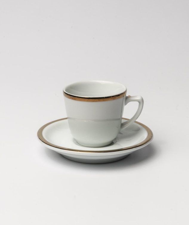 Xícara de Café Ouro cod 003635