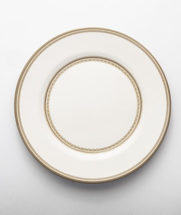 prato de mesa plissan dourado cod 007657 29cm